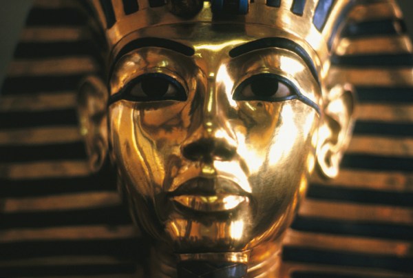Tutankhamun was buried with a sword from this country
