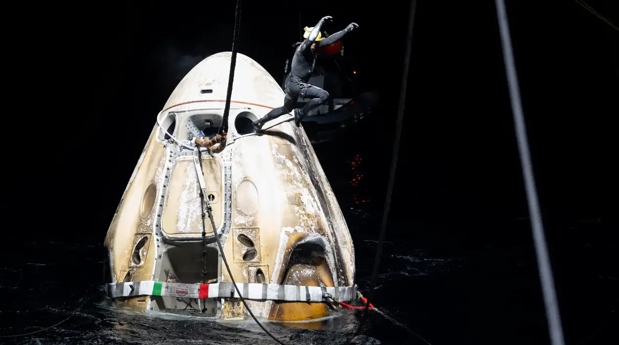 This week @NASA: SpaceX Crew-6 Splashdown, Psyche Spacecraft Hitchhiker, Ancient Life on Earth